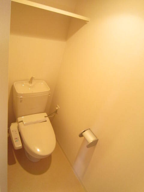 物件内観写真16　(トイレ)