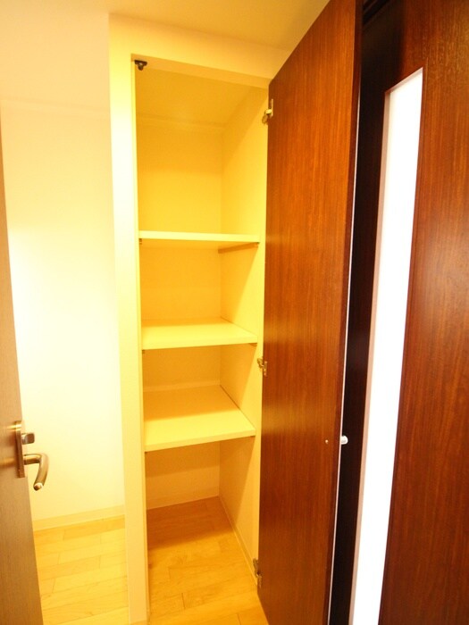 物件内観写真20　(収納)