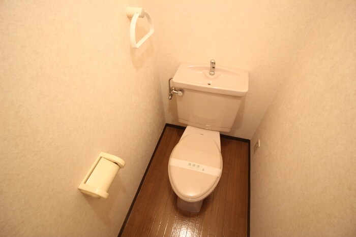 物件内観写真11　(トイレ)