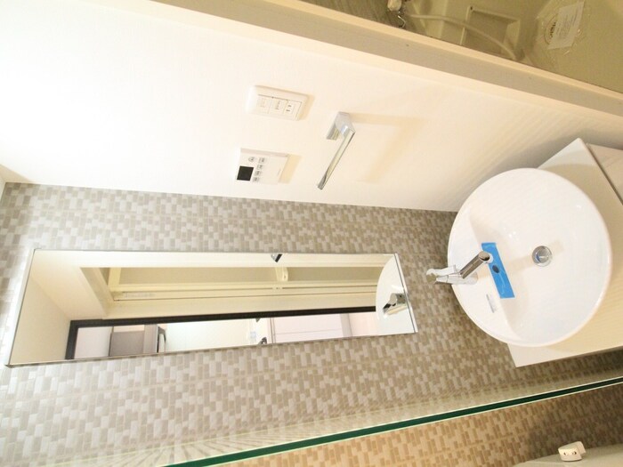 物件内観写真9　(洗面)