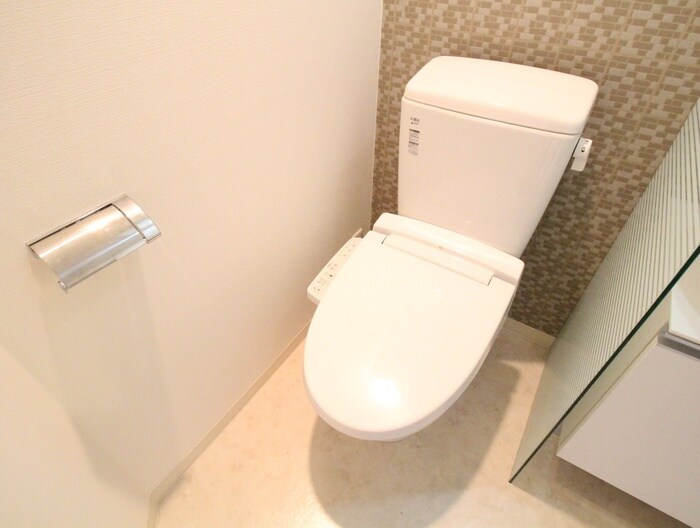 物件内観写真11　(トイレ)