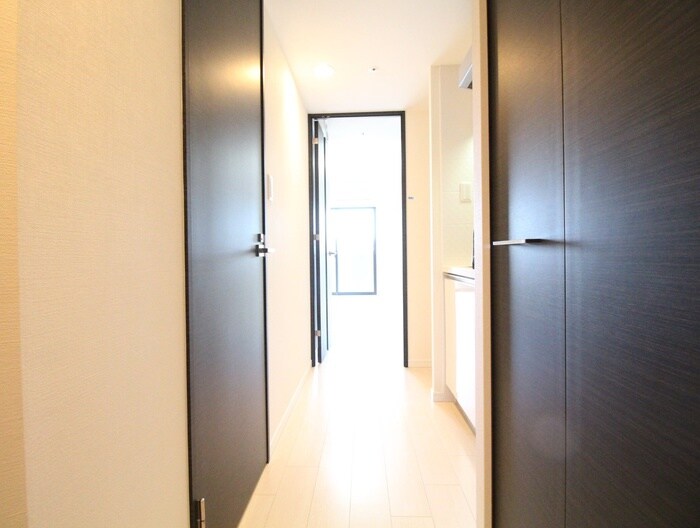 物件内観写真15　(廊下)