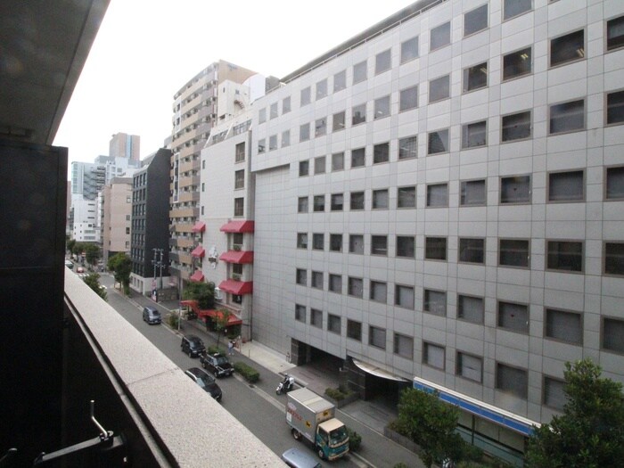 物件内観写真16　(室内からの展望)