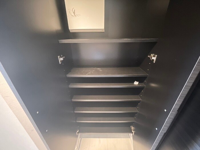 物件内観写真17　(靴箱)