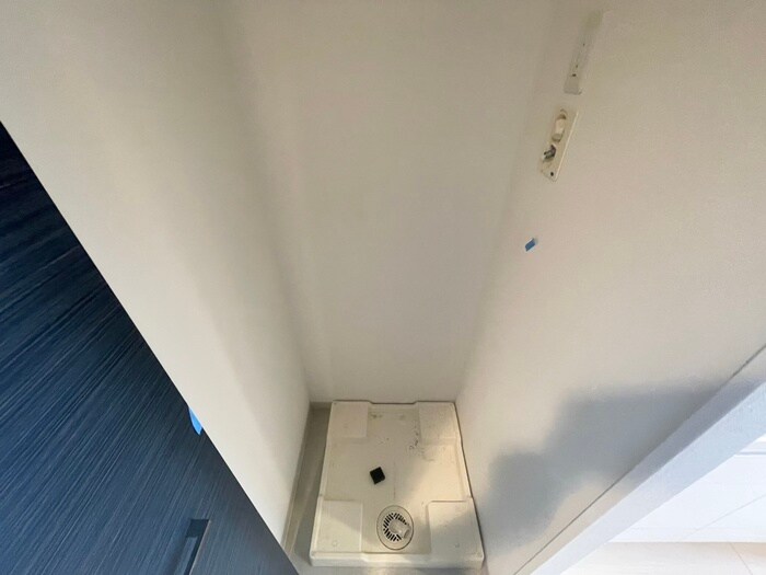 物件内観写真19　(洗濯機置場)