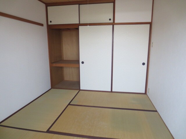 物件内観写真13　(居室)