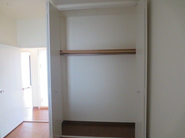 物件内観写真14　(居室)