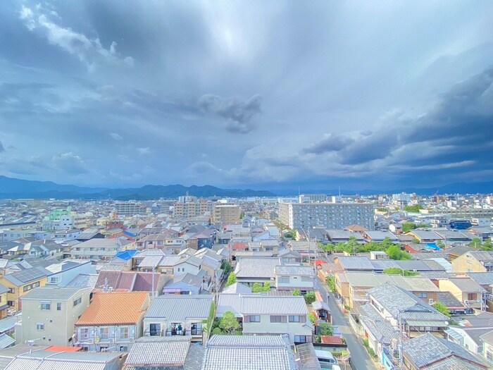 物件内観写真22　(室内からの展望)