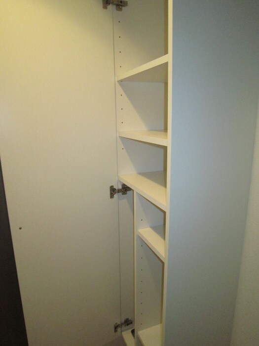 物件内観写真9　(靴箱)