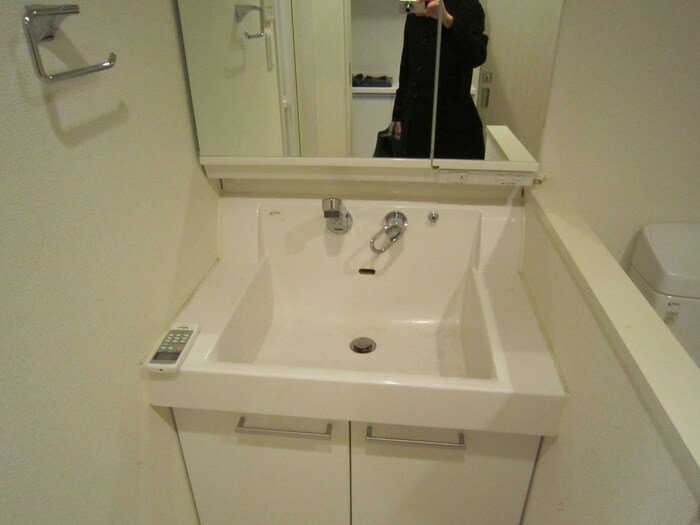 物件内観写真13　(洗面)