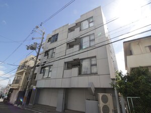 シャルマン　フジ明石 弐番館外観写真