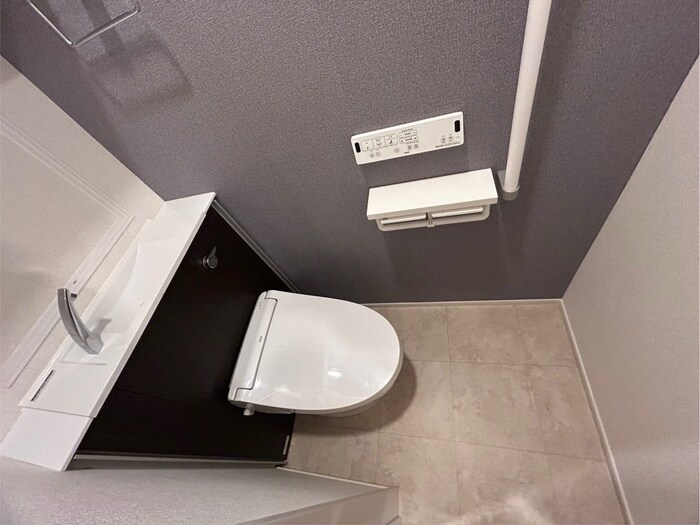 物件内観写真10　(トイレ)