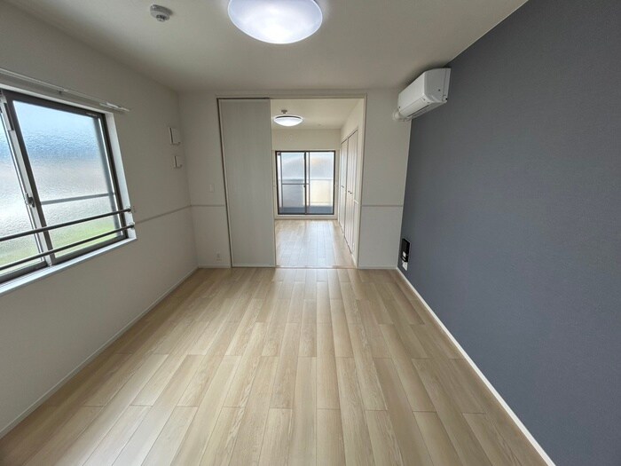 物件内観写真19　(居室)