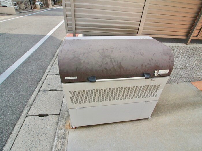 物件外観写真6　(建物設備)