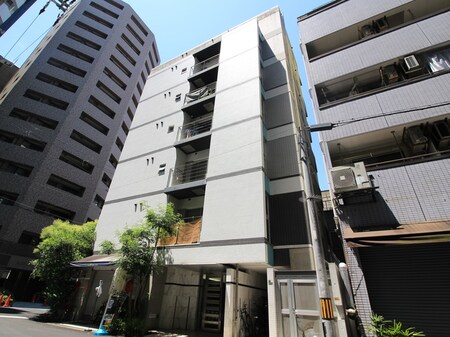 ロイヤルメゾン西天満外観写真