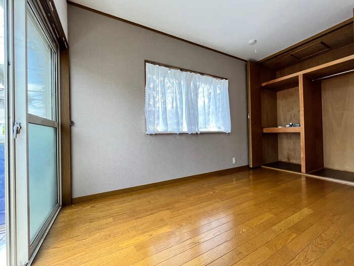 物件内観写真17　(居室)