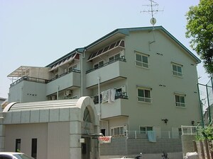 西網マンション　パート２外観写真