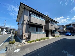 ベルドミールA棟外観写真