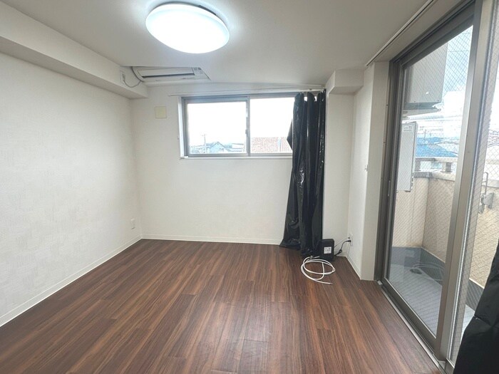 物件内観写真13　(居室)