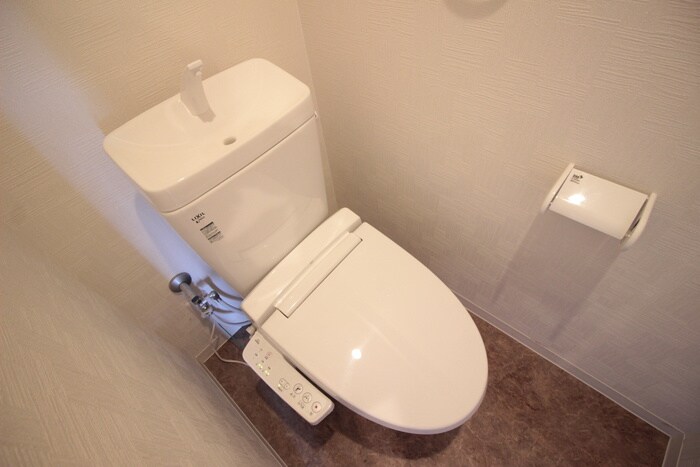 物件内観写真14　(トイレ)