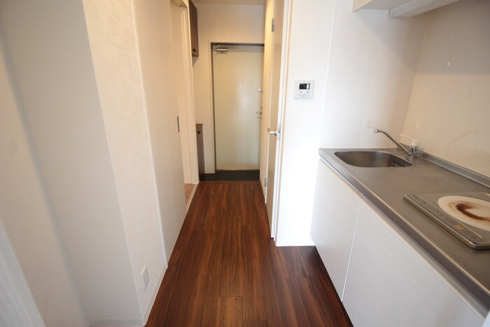 物件内観写真20　(廊下)