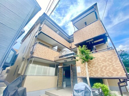 シャトー蔀屋外観写真