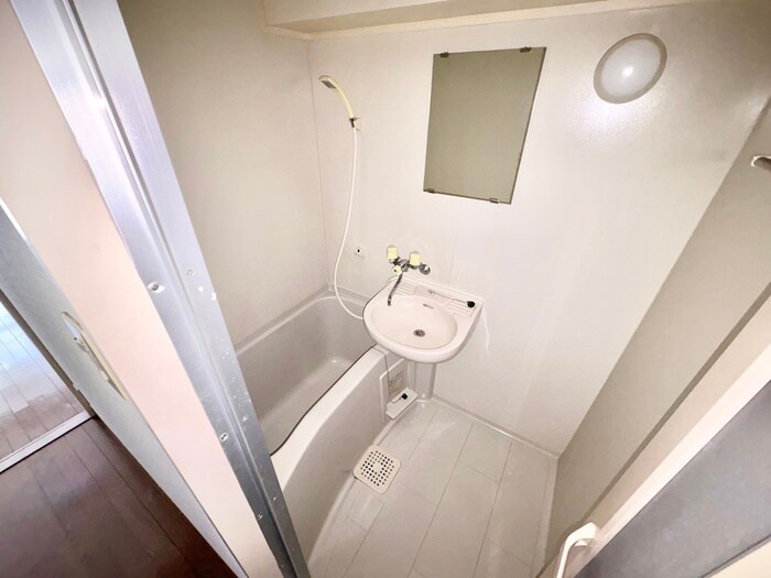 物件内観写真10　(バス／シャワールーム等)