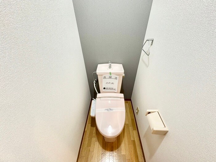 物件内観写真11　(トイレ)