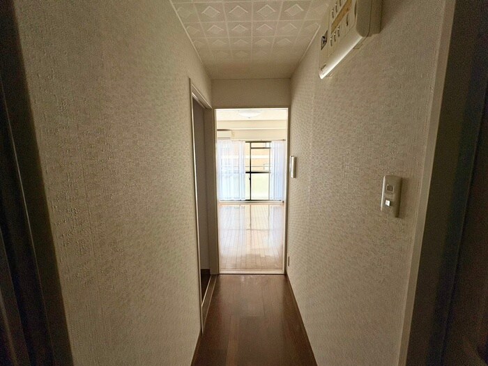 物件内観写真19　(廊下)