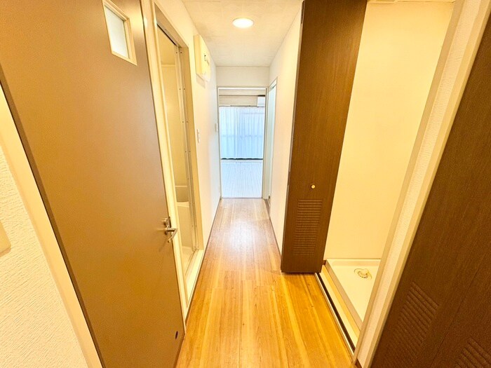 物件内観写真19　(廊下)