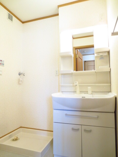 物件内観写真9　(洗面)