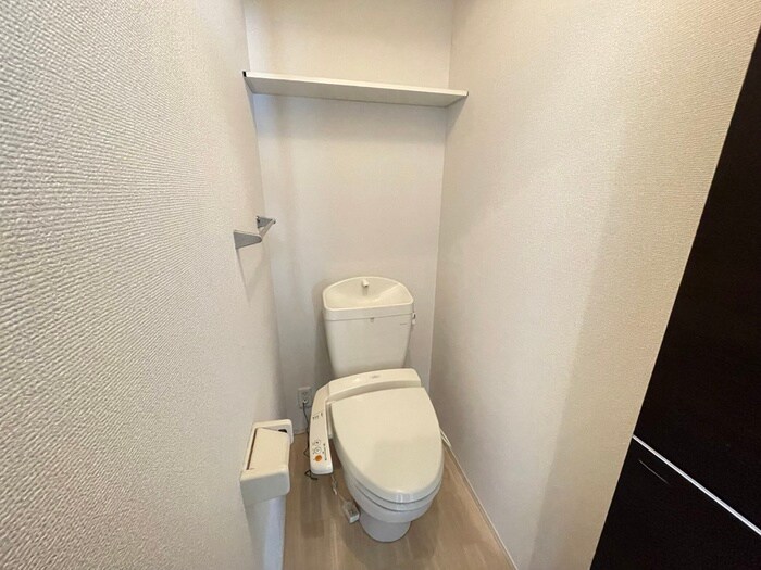 物件内観写真14　(トイレ)