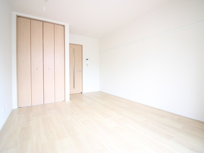 物件内観写真6　(居室)