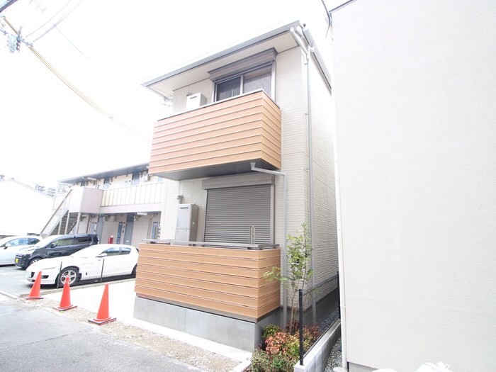 物件外観写真5　(外観写真)