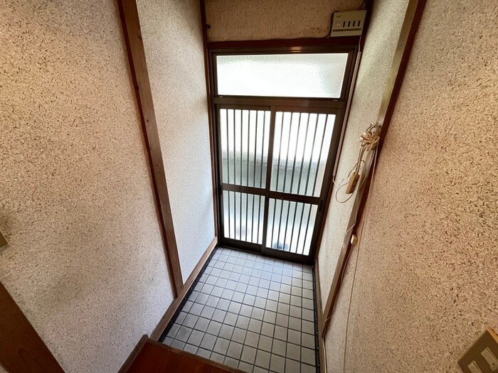 物件内観写真20　(玄関)