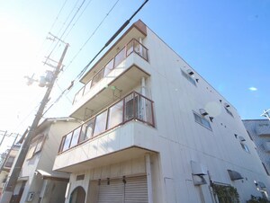 キャスタ－ハイツ外観写真
