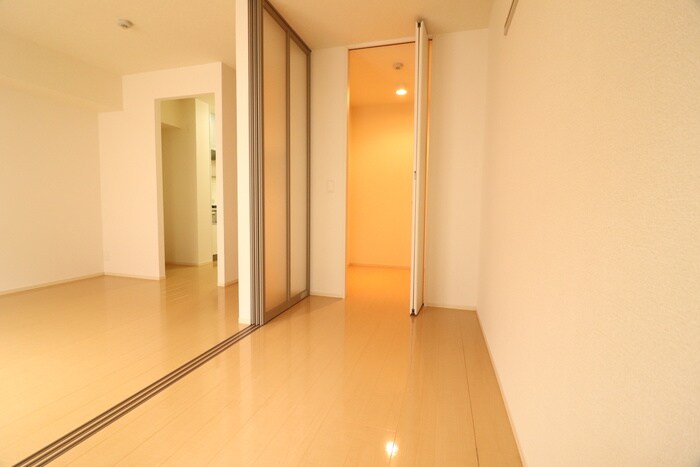 物件内観写真11　(居室)