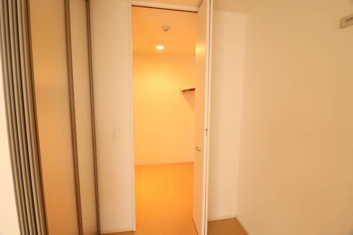 物件内観写真15　(収納)