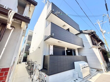 CASA七道外観写真