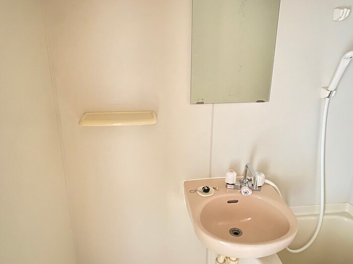 物件内観写真13　(洗面)