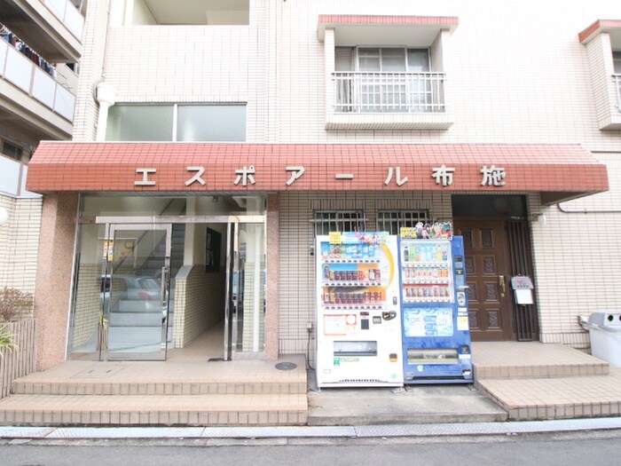 エスポア－ル布施のエントランス部分