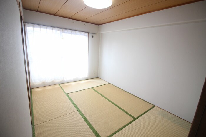 物件内観写真6　(居室)