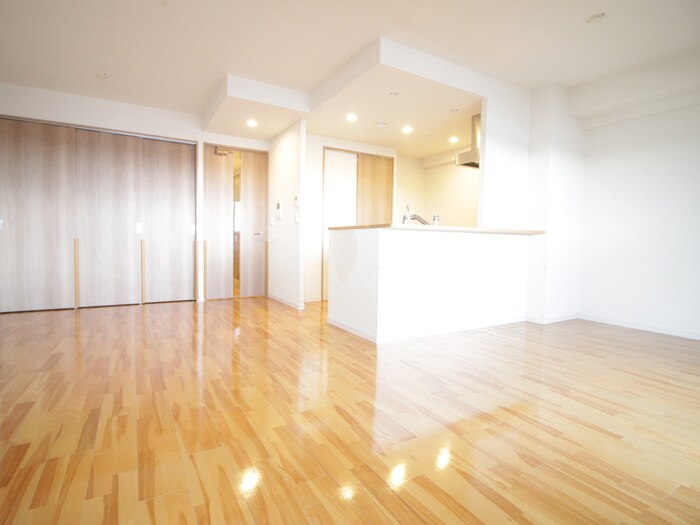 物件内観写真10　(居室)