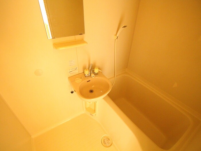 物件内観写真12　(バス／シャワールーム等)