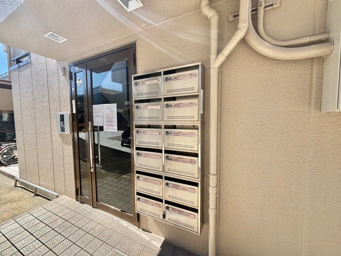 物件外観写真4　(建物設備)