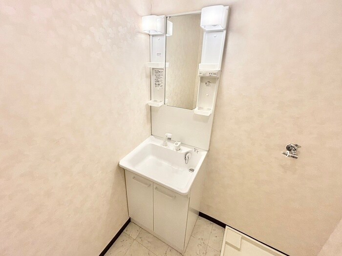 物件内観写真15　(洗面)