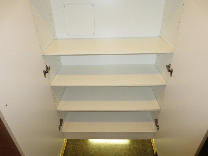 物件内観写真14　(靴箱)