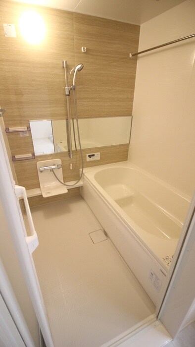 物件内観写真9　(バス／シャワールーム等)
