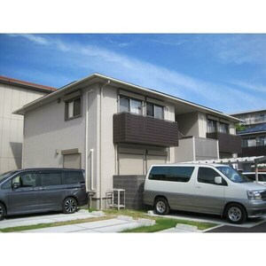 Ｏｎｅ　ｓｔｅｐＢ棟外観写真