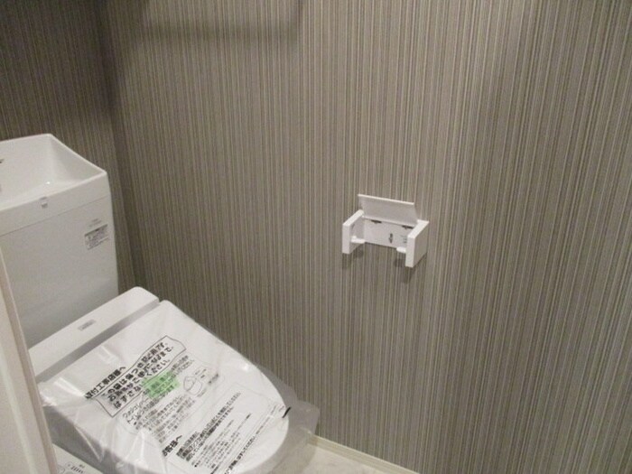 物件内観写真13　(トイレ)